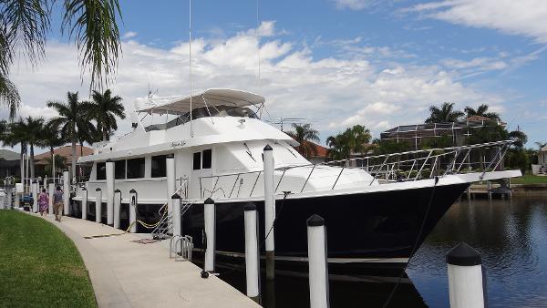 yacht 74 Hatteras 74 Sport Deck Motor Yacht 1996